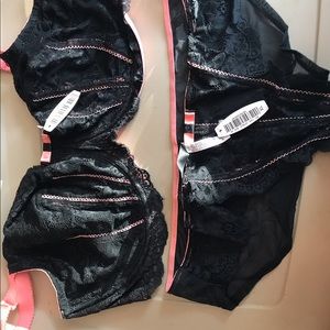 Bra and underwear set